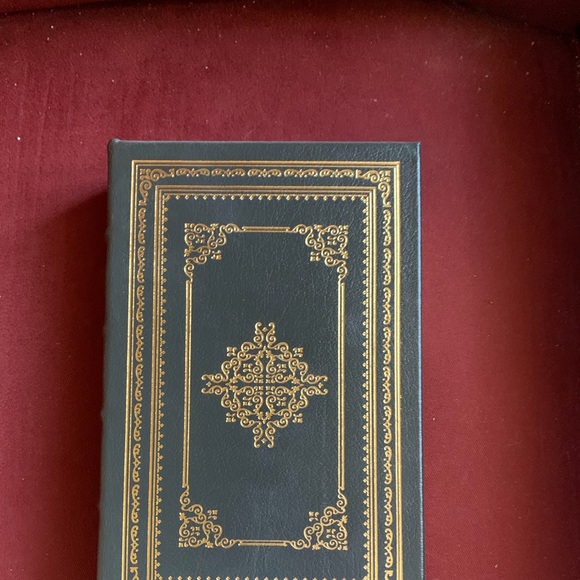 EP signed 1st Ed by Leslie Stahl, leatherbound - Picture 2 of 2